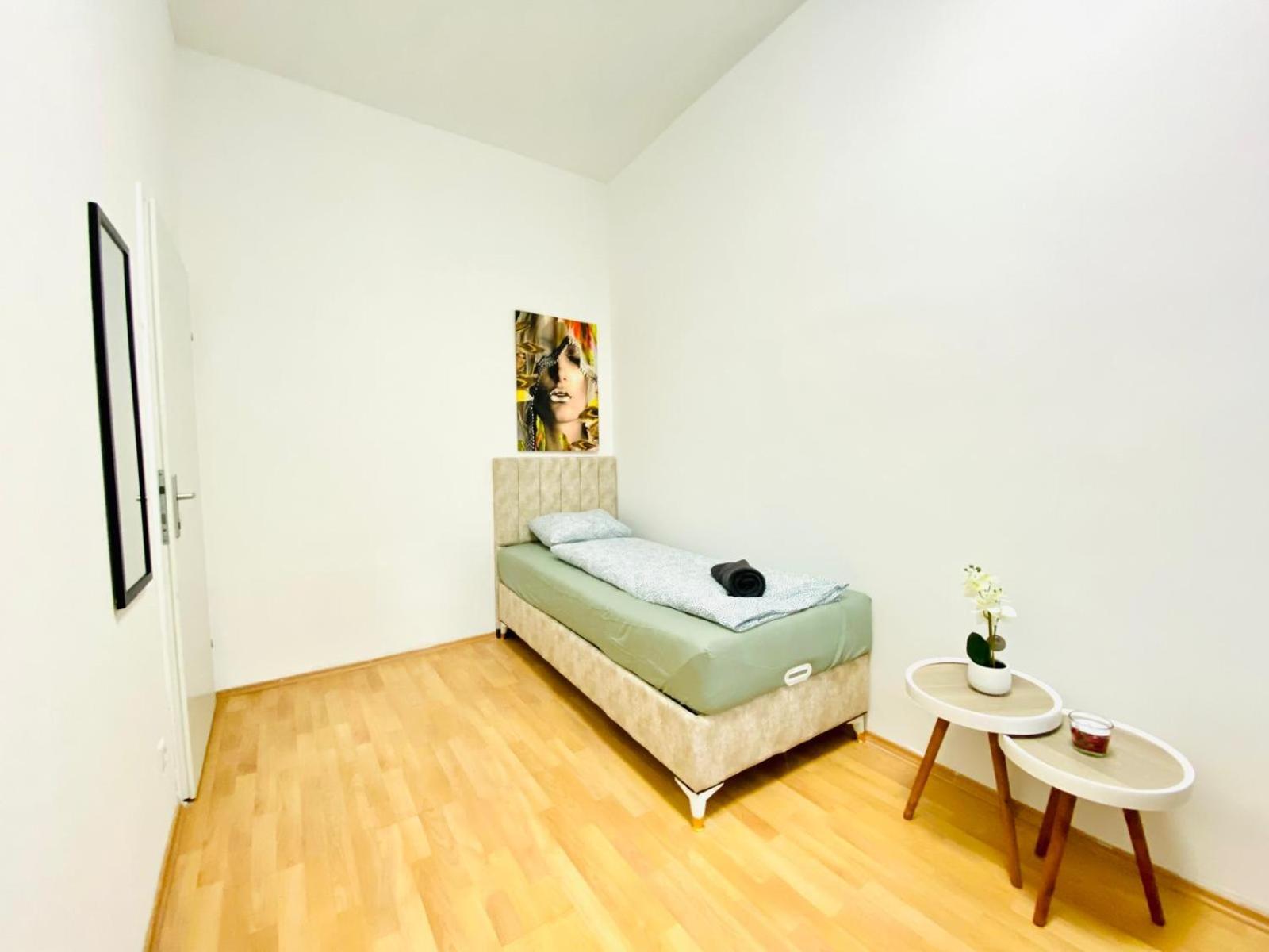 Bright 5Br Shared Apartment W Great Transport Link 维也纳 外观 照片