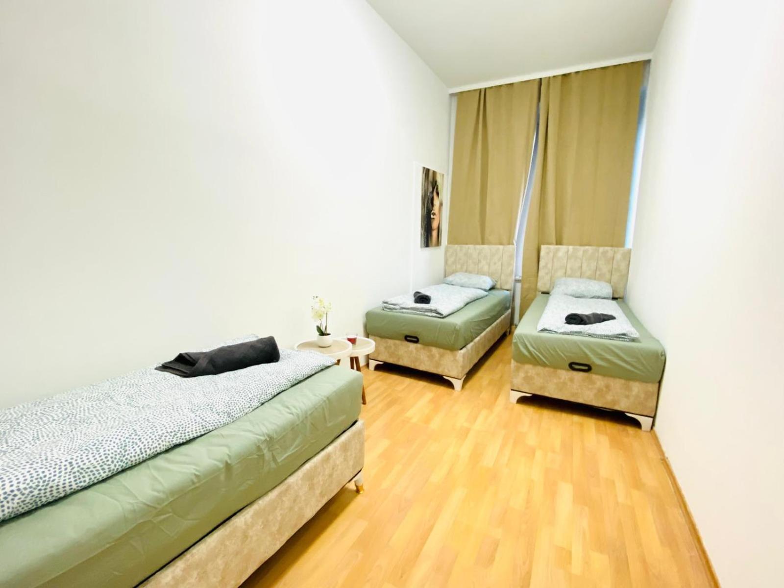 Bright 5Br Shared Apartment W Great Transport Link 维也纳 外观 照片