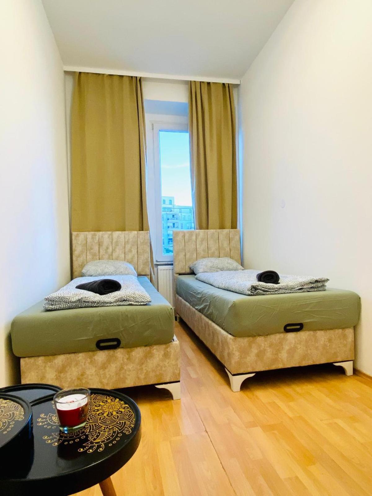 Bright 5Br Shared Apartment W Great Transport Link 维也纳 外观 照片