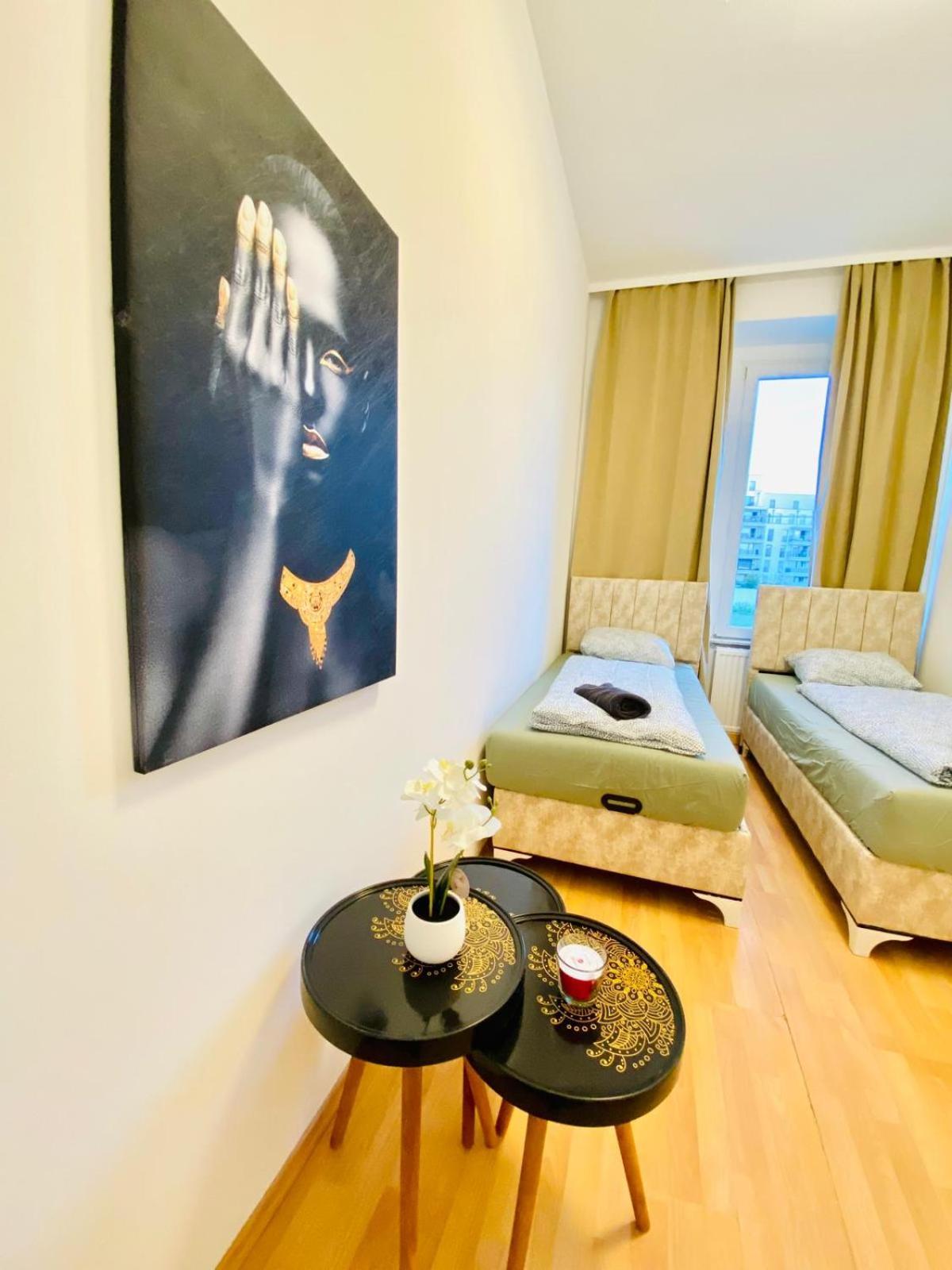 Bright 5Br Shared Apartment W Great Transport Link 维也纳 外观 照片