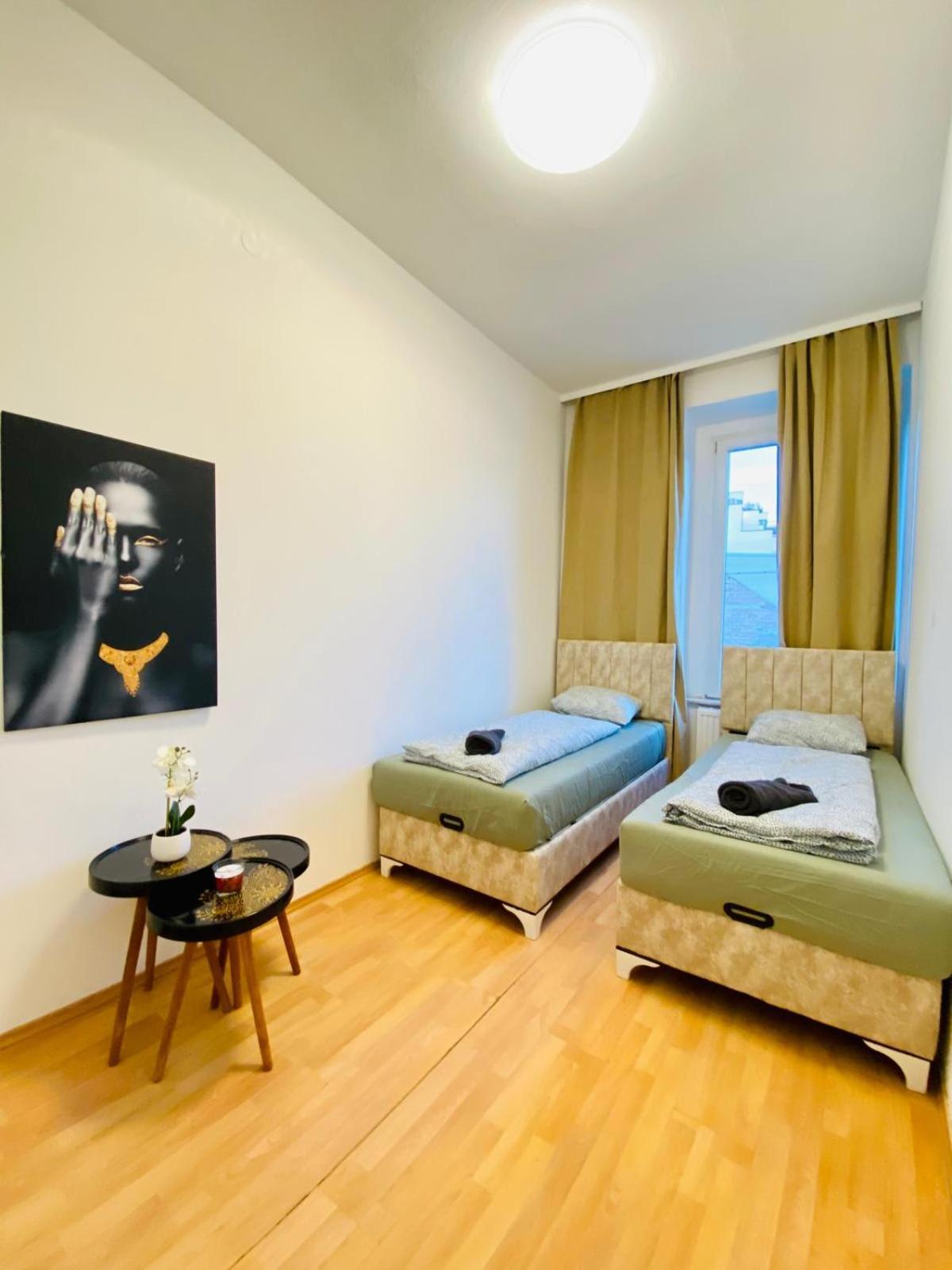 Bright 5Br Shared Apartment W Great Transport Link 维也纳 外观 照片