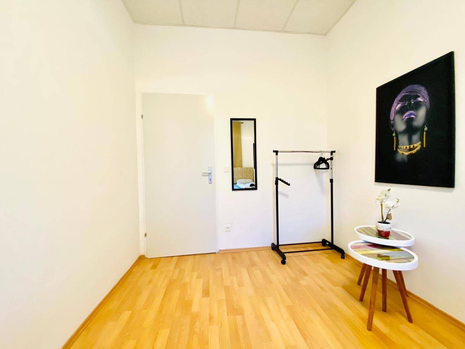 Bright 5Br Shared Apartment W Great Transport Link 维也纳 外观 照片