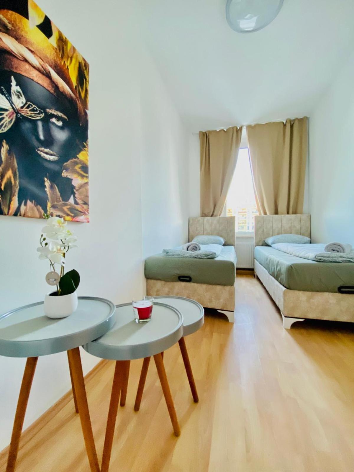 Bright 5Br Shared Apartment W Great Transport Link 维也纳 外观 照片