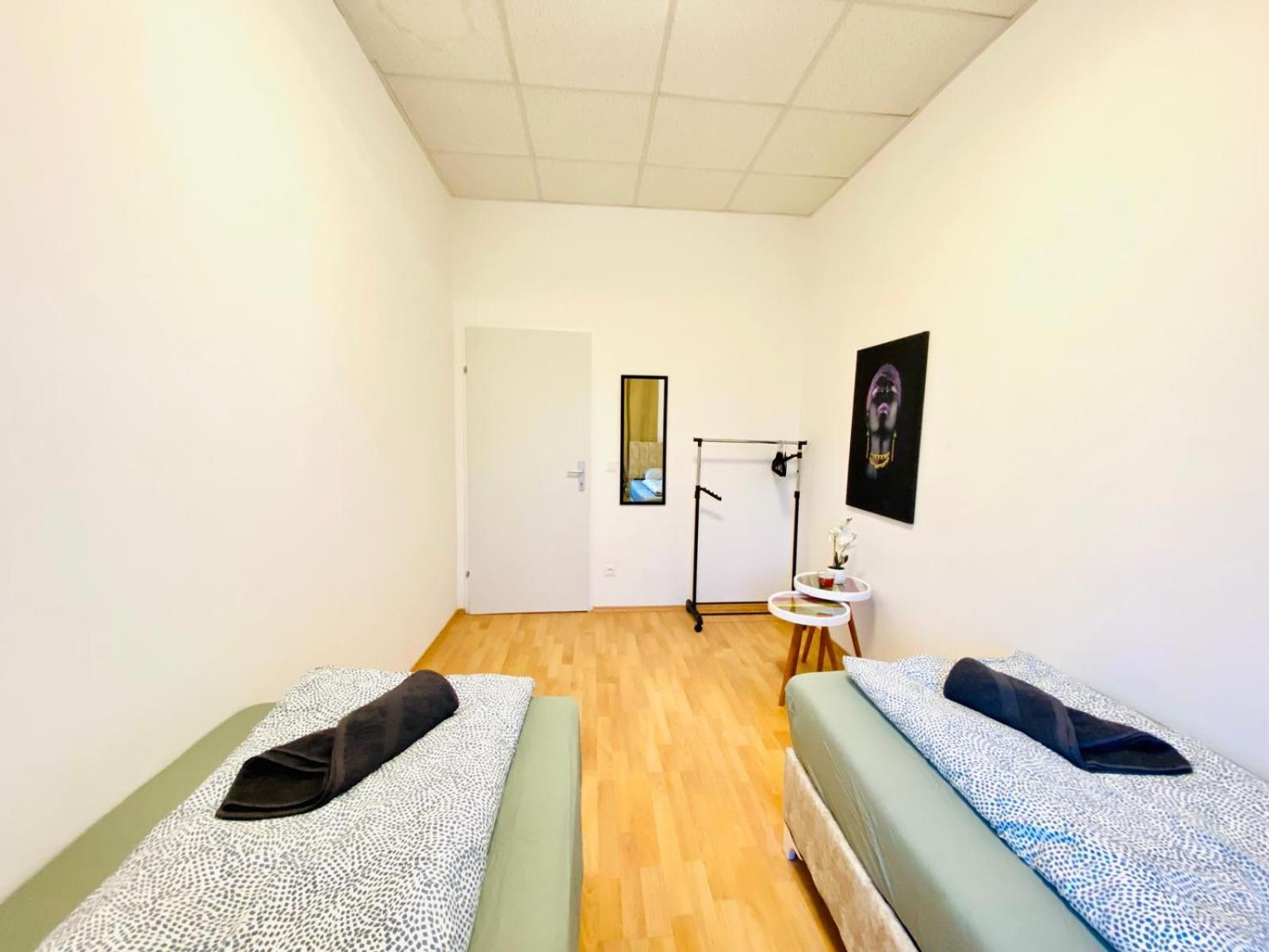 Bright 5Br Shared Apartment W Great Transport Link 维也纳 外观 照片