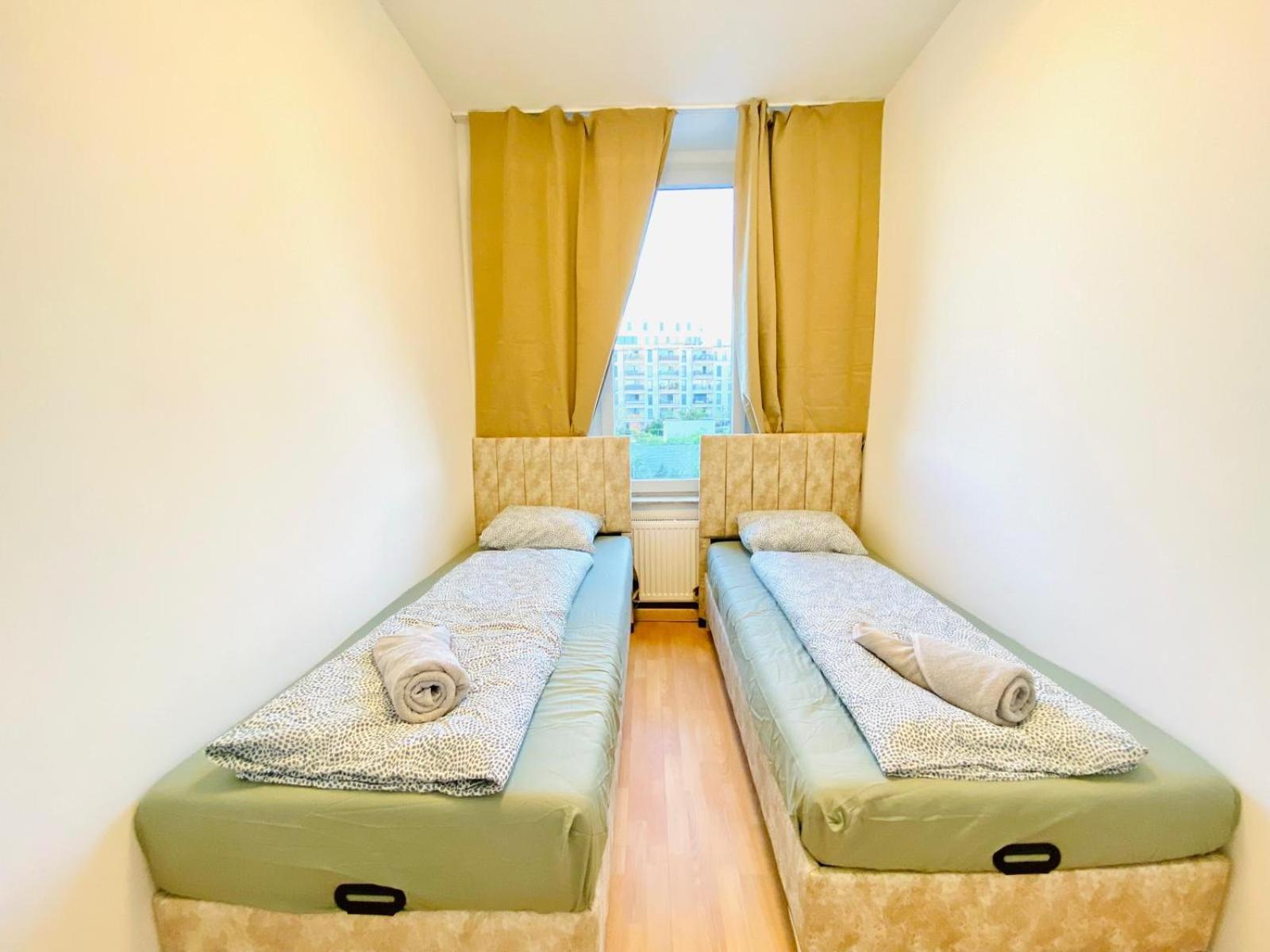 Bright 5Br Shared Apartment W Great Transport Link 维也纳 外观 照片